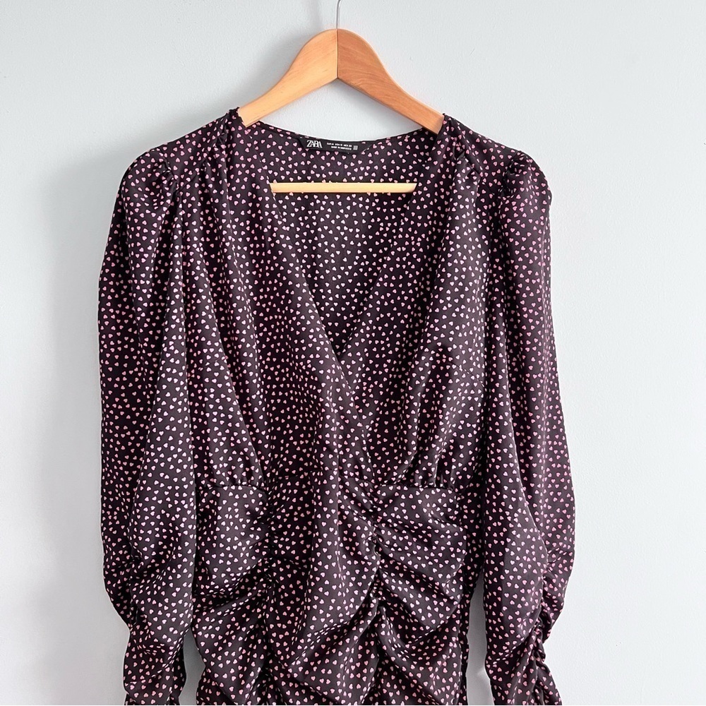 ZARA Ruched Pink Hearts All Over Print Long Sleeve Mini Dress Valentine - Picture 4 of 15